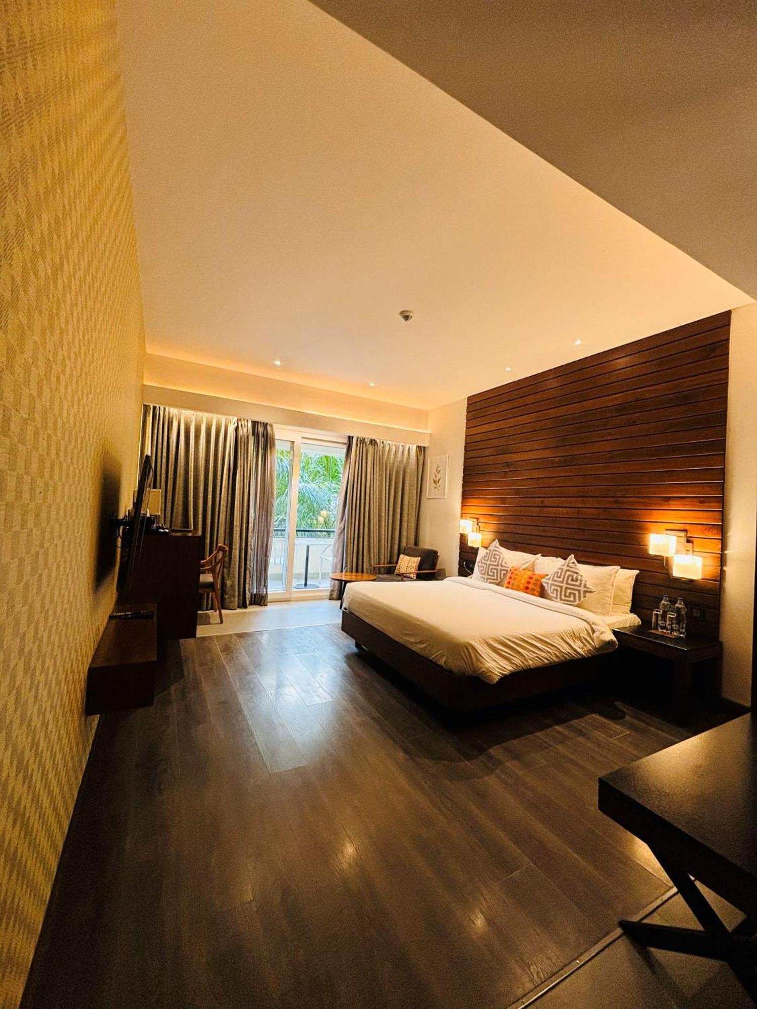 The Golkonda Resort And Spa Hyderabad Exterior foto