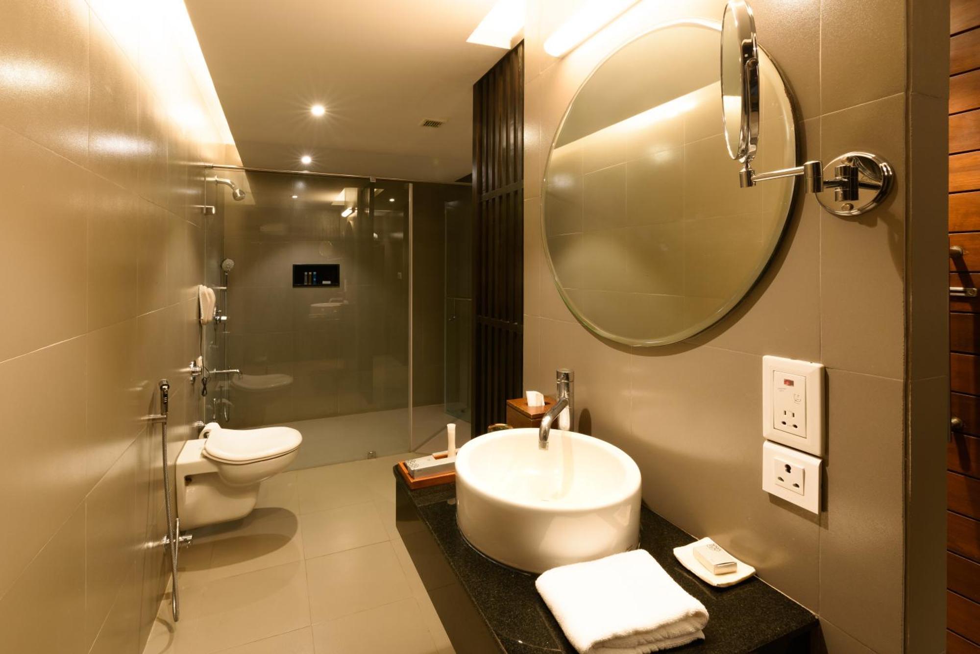 The Golkonda Resort And Spa Hyderabad Exterior foto