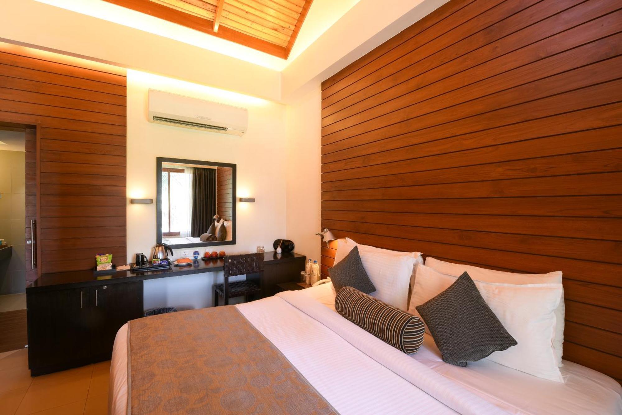 The Golkonda Resort And Spa Hyderabad Exterior foto