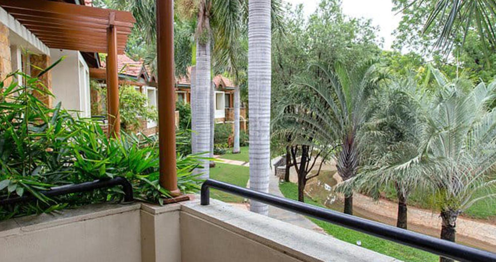 The Golkonda Resort And Spa Hyderabad Exterior foto