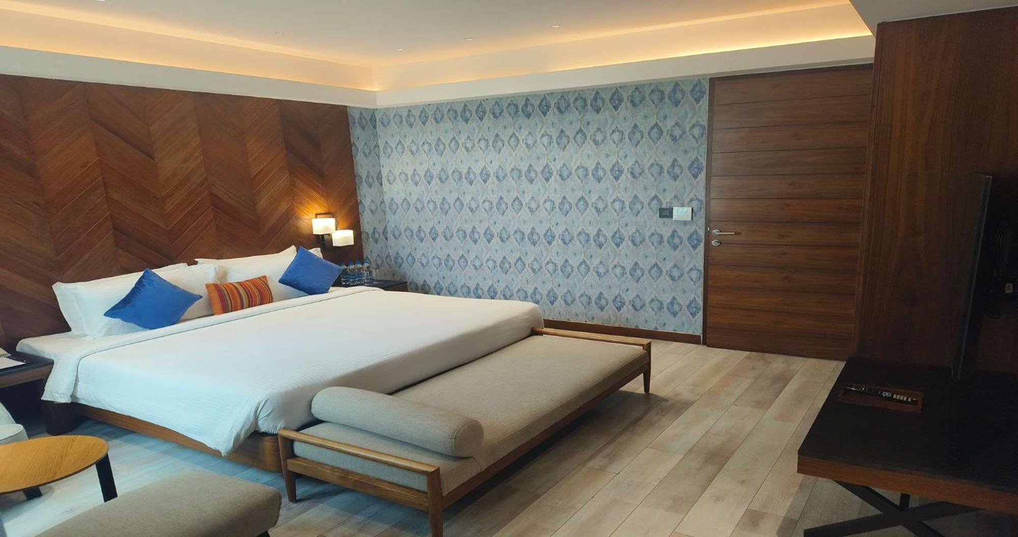 The Golkonda Resort And Spa Hyderabad Exterior foto