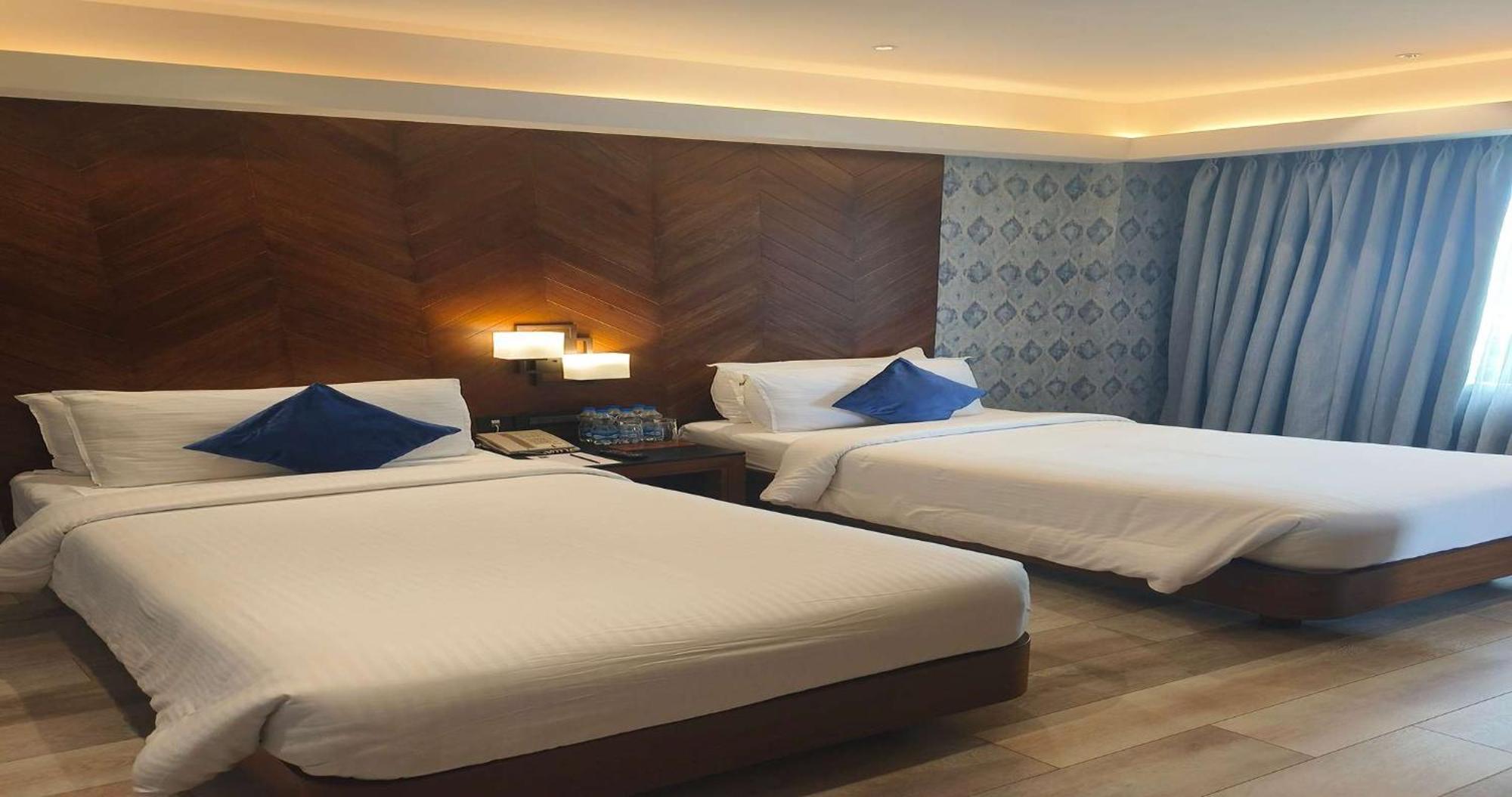 The Golkonda Resort And Spa Hyderabad Exterior foto